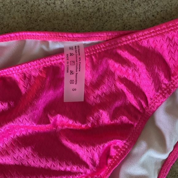 NWOT, SHEIN Hot Pink Bikini Set Size Small - Picture 3 of 7